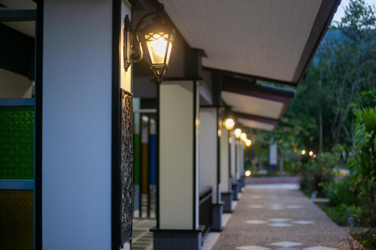 Loft Vintage Chalet Resort Ko Lanta Kültér fotó