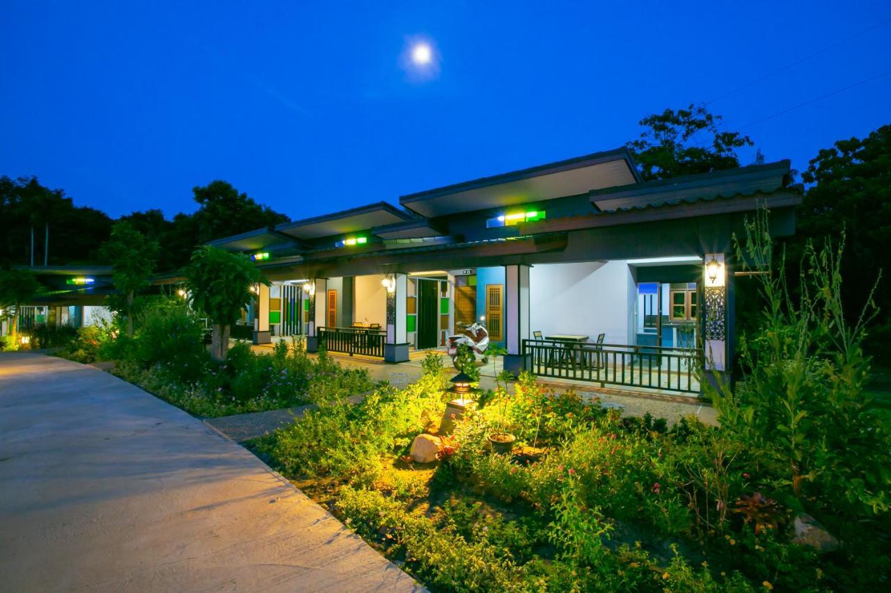Loft Vintage Chalet Resort Ko Lanta Kültér fotó