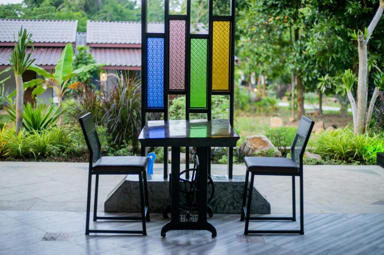 Loft Vintage Chalet Resort Ko Lanta Kültér fotó
